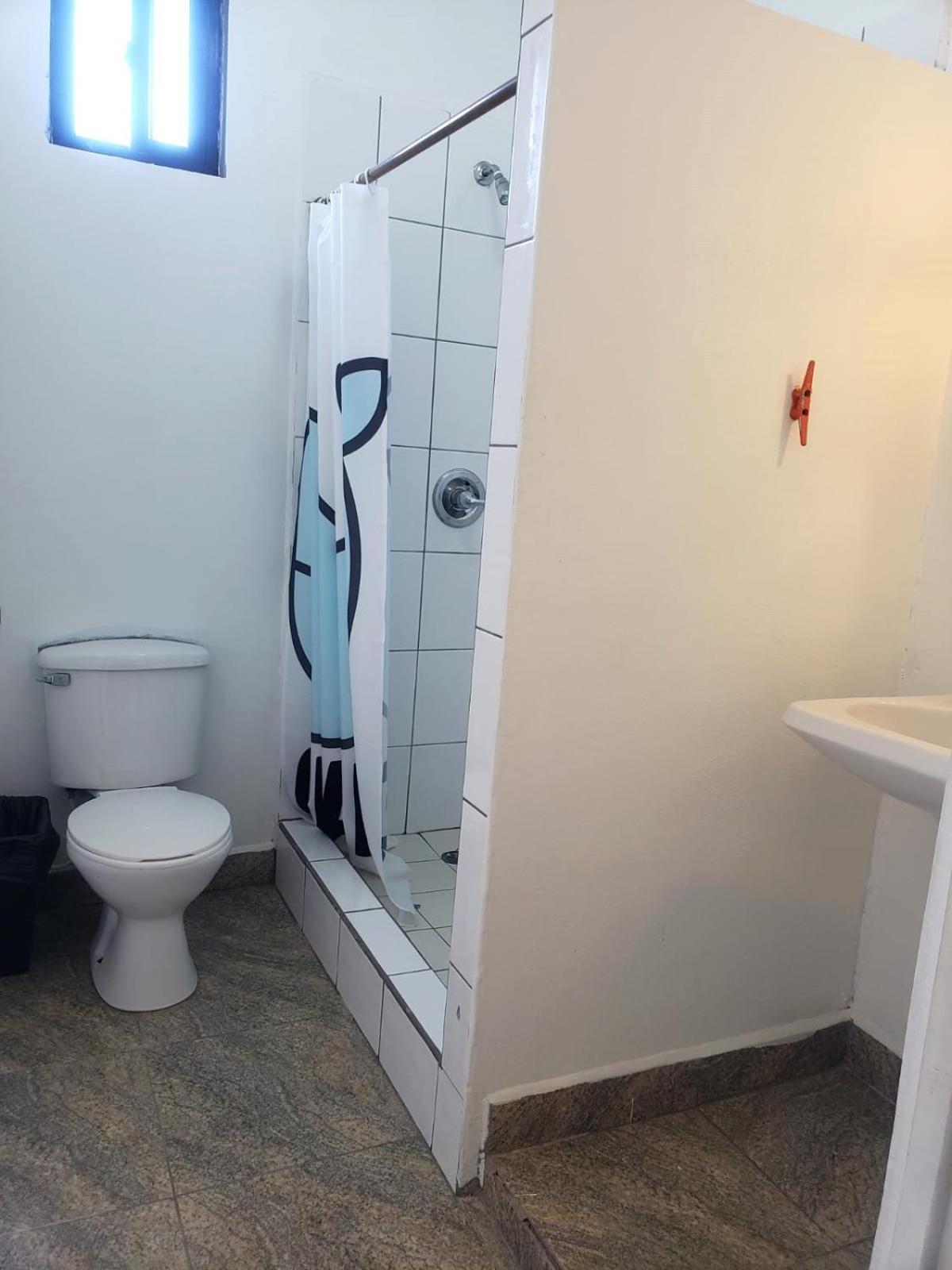 Beach Club Budget Rooms At Popeyes Caye Caulker Ngoại thất bức ảnh